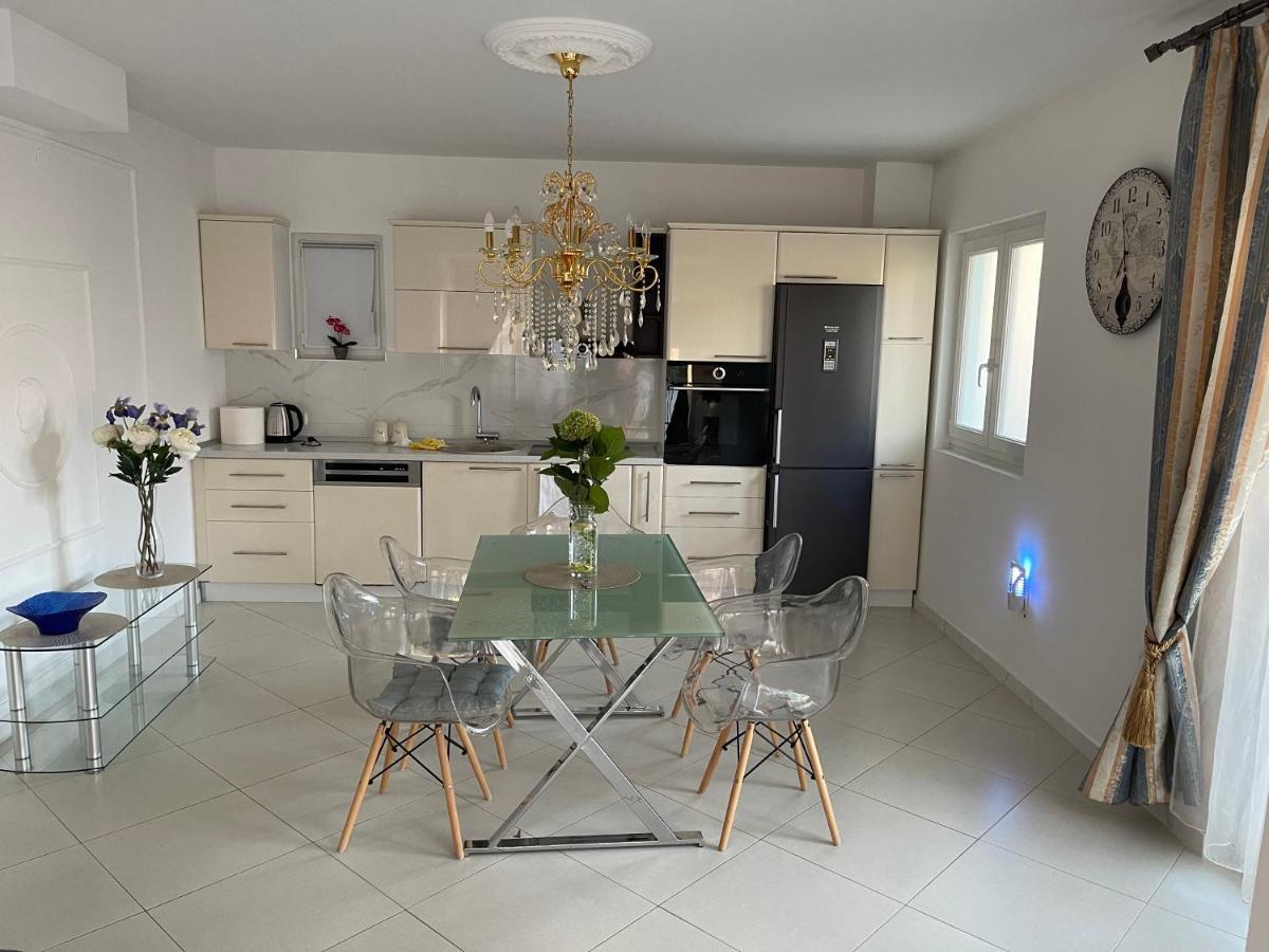 Apartmani Cirovic Luxury Herceg Novi Eksteriør bilde
