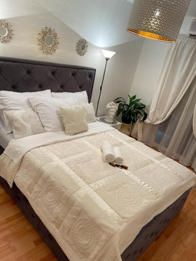 Apartmani Cirovic Luxury Herceg Novi Eksteriør bilde