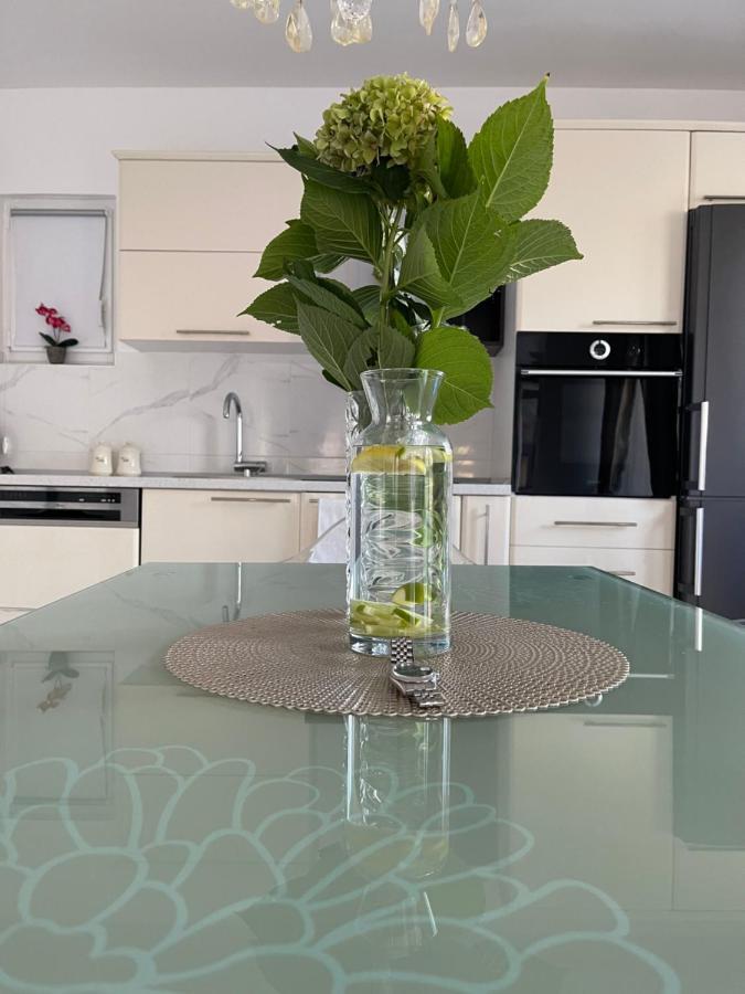 Apartmani Cirovic Luxury Herceg Novi Eksteriør bilde