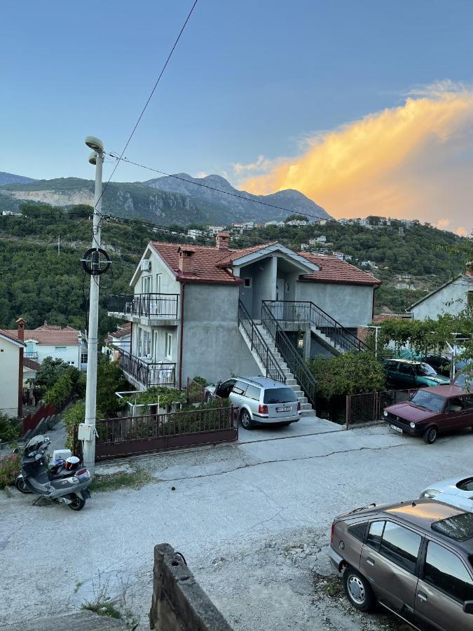 Apartmani Cirovic Luxury Herceg Novi Eksteriør bilde