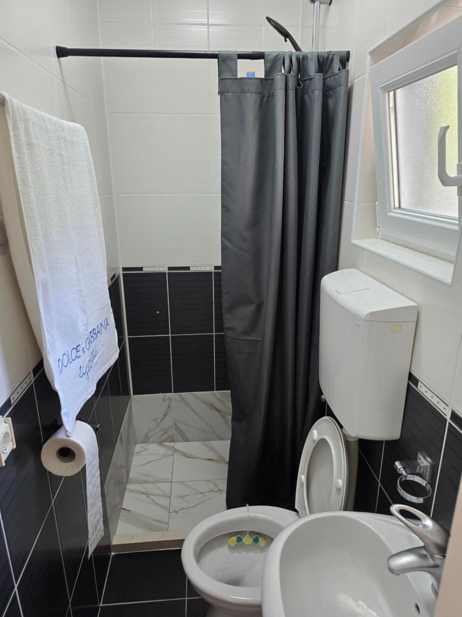 Apartmani Cirovic Luxury Herceg Novi Eksteriør bilde